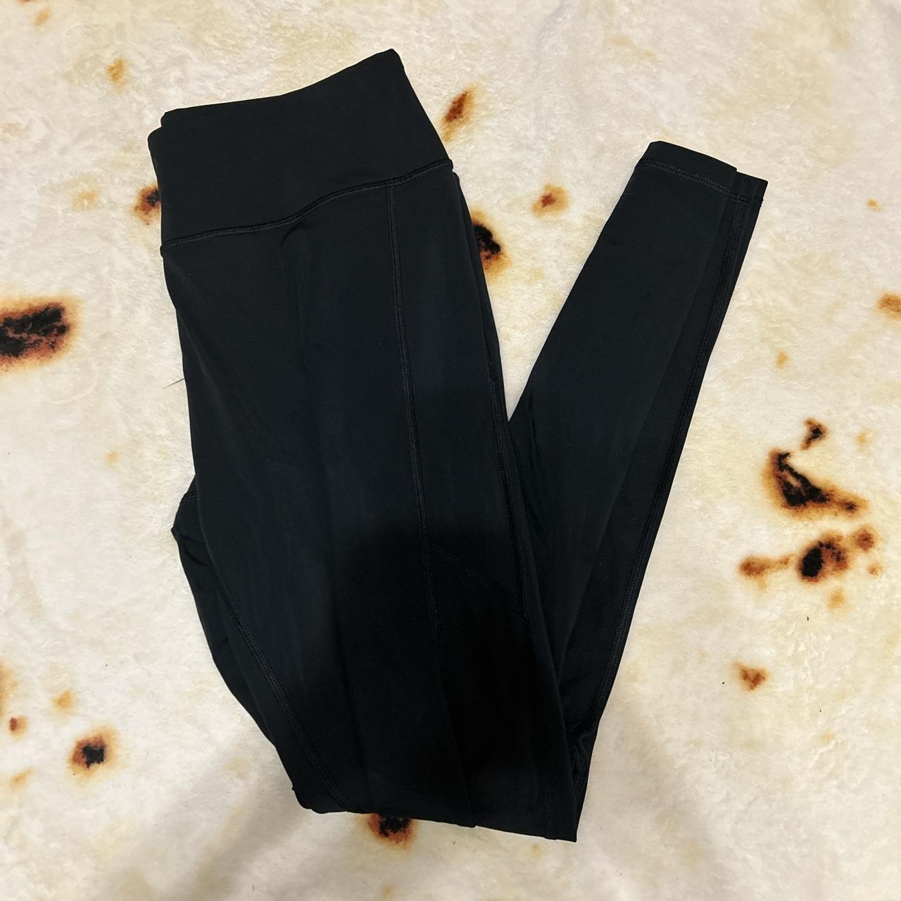 Victoria's Secret Women's Black Leggings | Depop