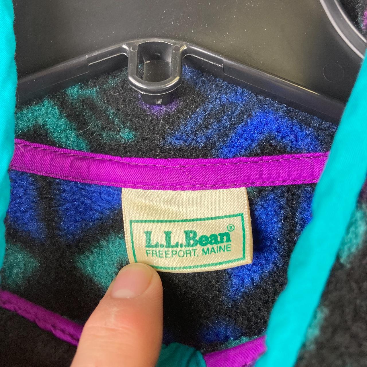 Vintage L.L. Bean Patterned Fleece Size: Tag cut but - Depop