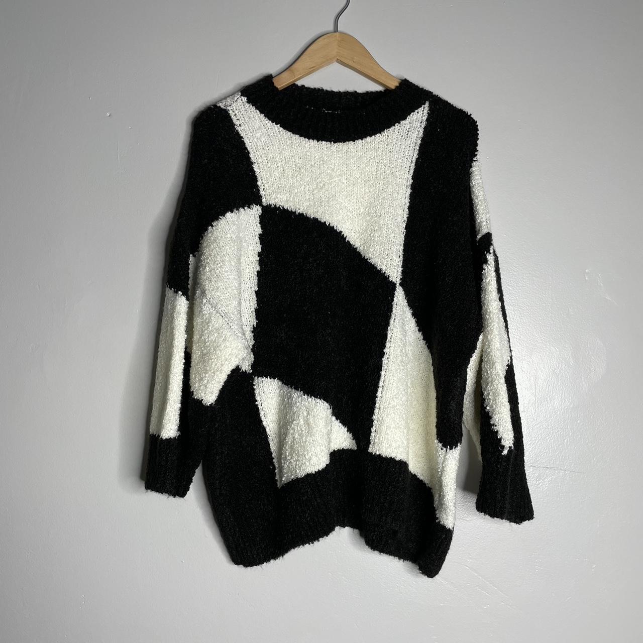 Topshop Women's White and Black Jumper | Depop