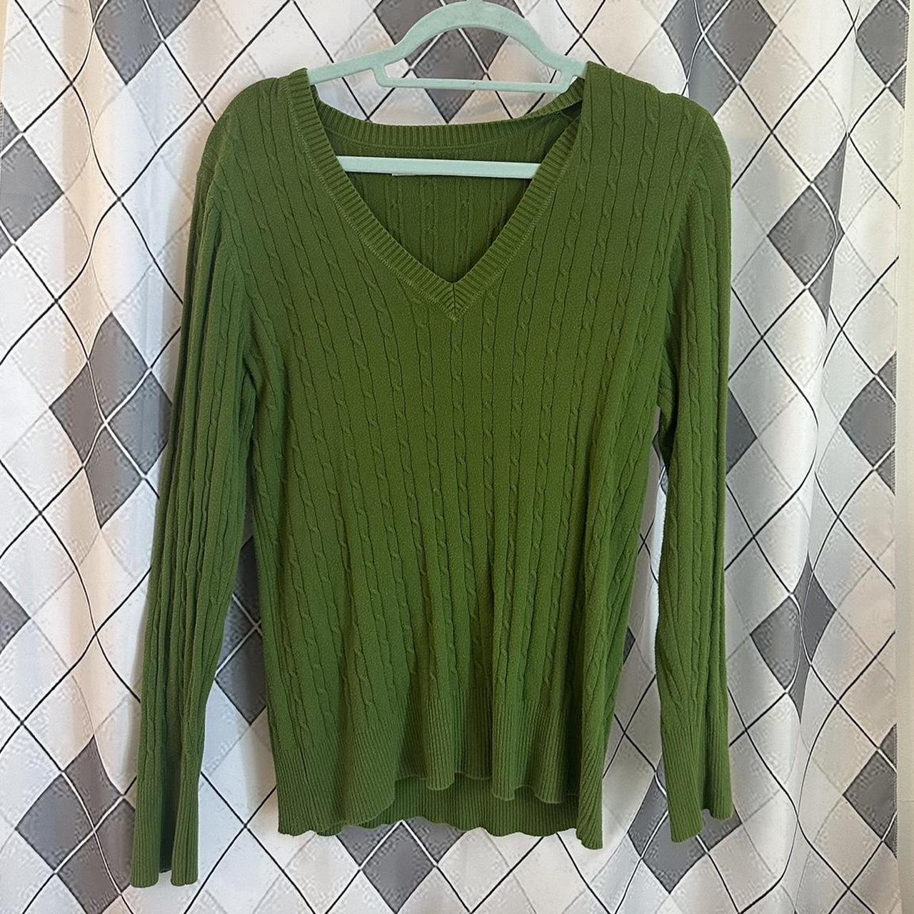 🤍Thrifted Old navy green cable knit sweater worn... - Depop