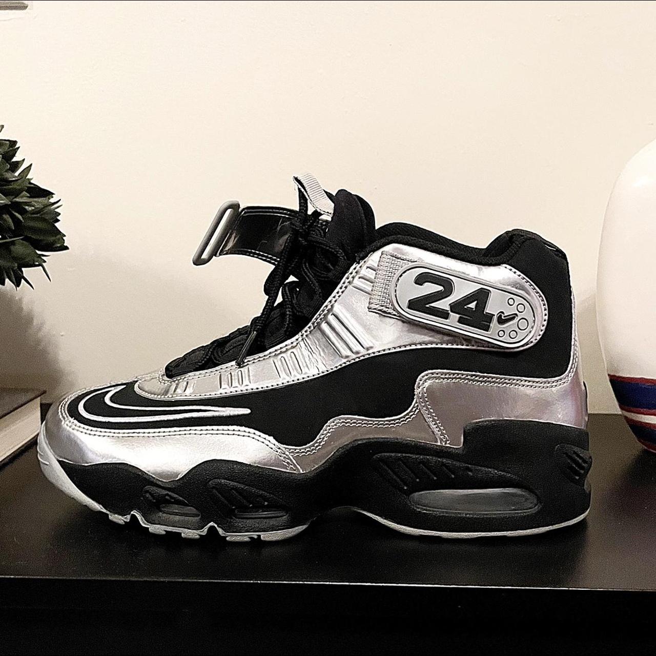 Buy Air Griffey Max 1 'Black Metallic' - 354912 011 - Black