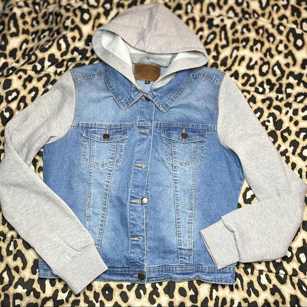 Half jean jacket outlet half hoodie