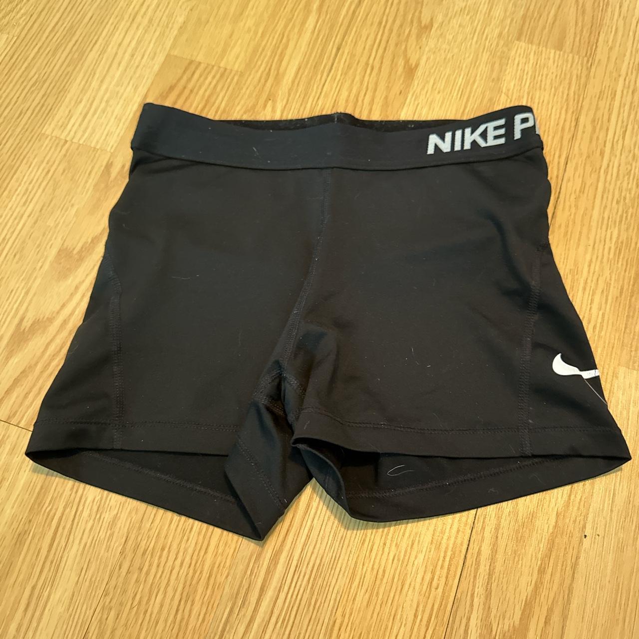 nike-women-s-black-shorts-depop