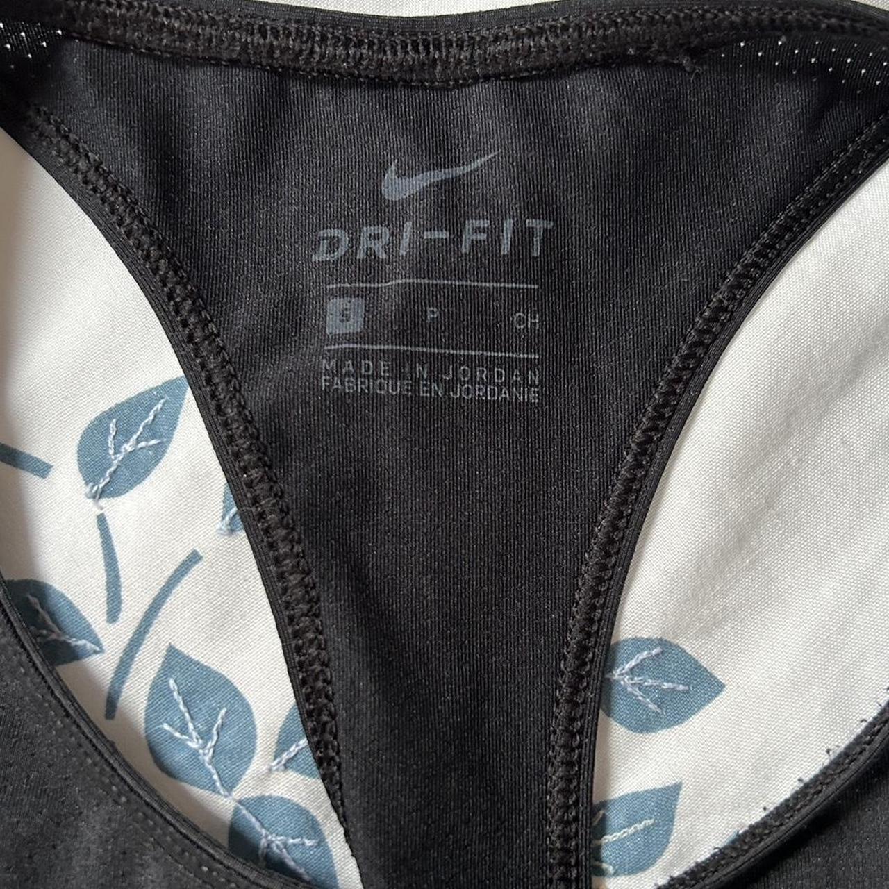 dri fit vest nike