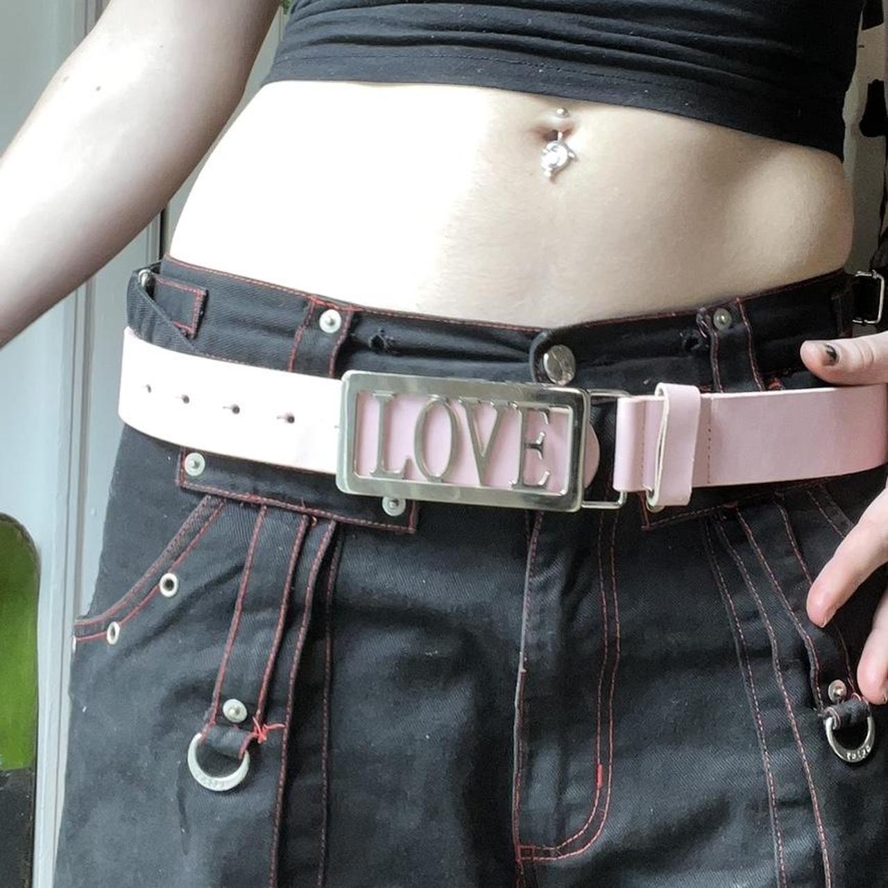 item listed by pinknpunk