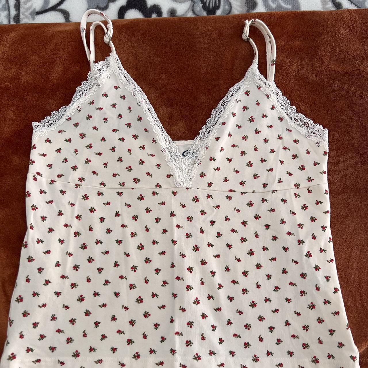 Brandy Melville lace trim tank Rose pattern... Depop