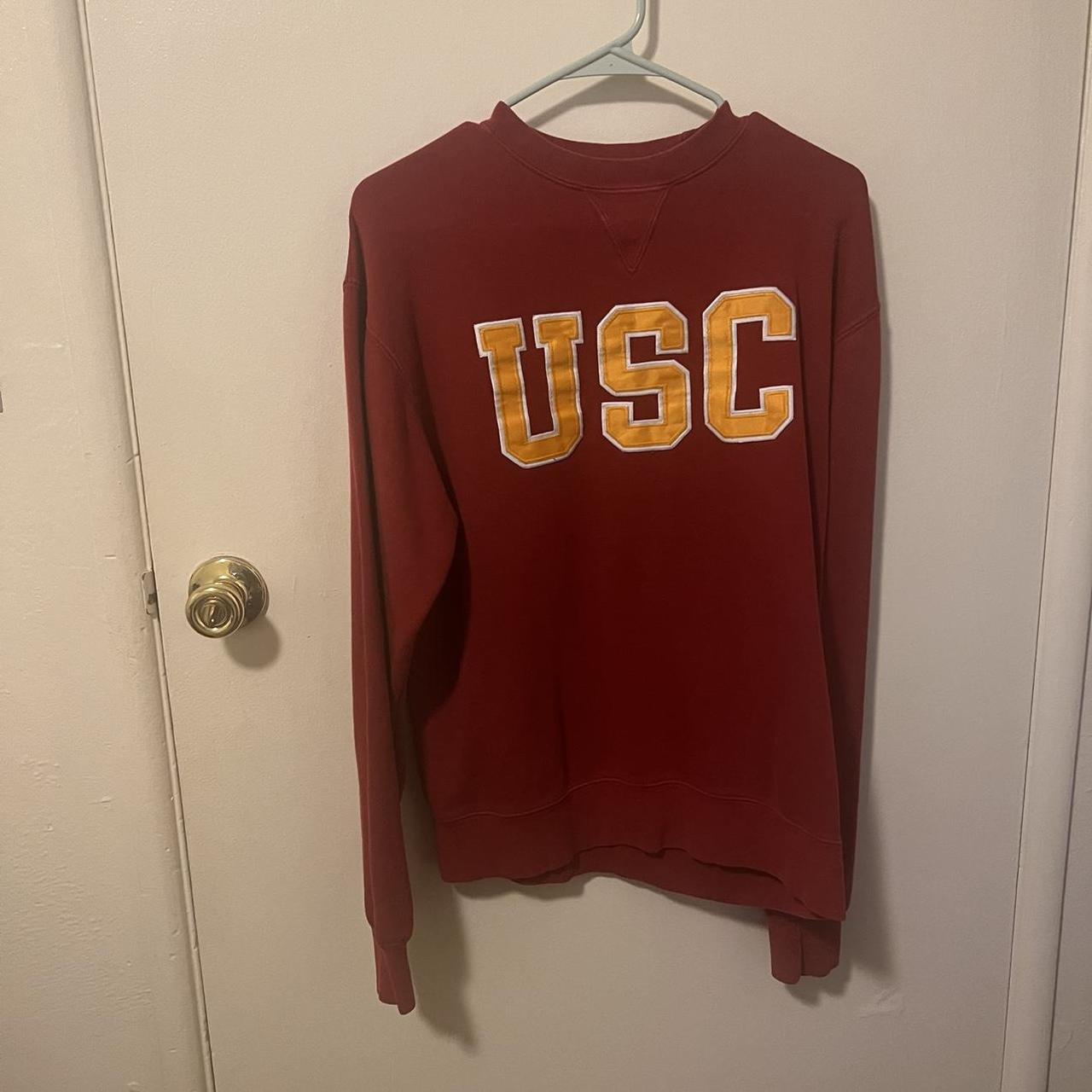 USC Sweater Size S Fits like an oversized Depop