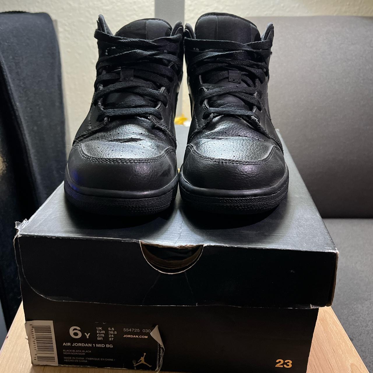 Jordan Women's Black Trainers | Depop