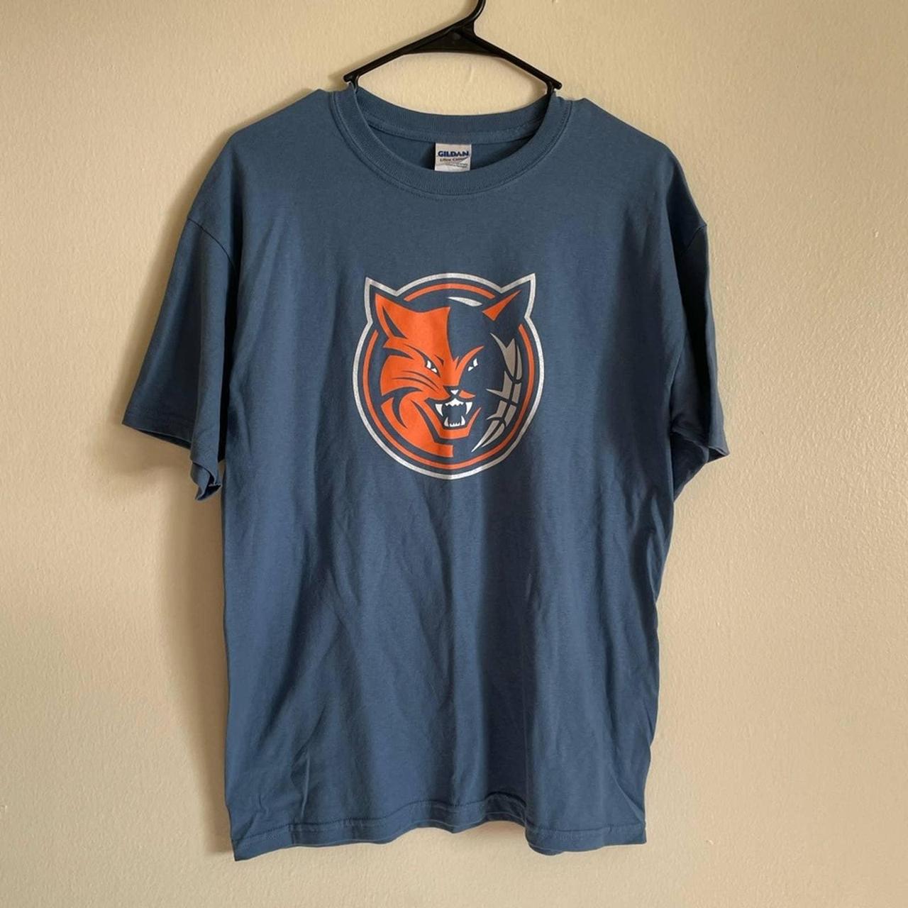 Charlotte Bobcats jersey Worn out tag Fits like - Depop