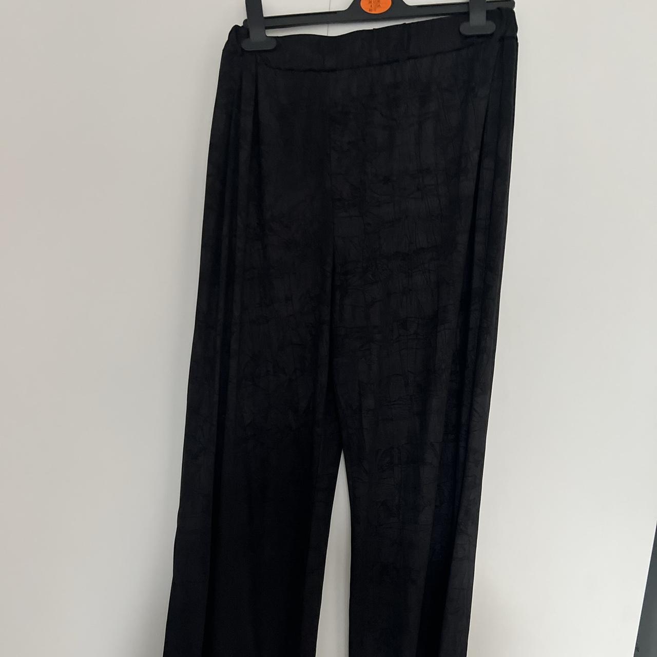 Zara wide leg elasticated waistband trousers Size M - Depop