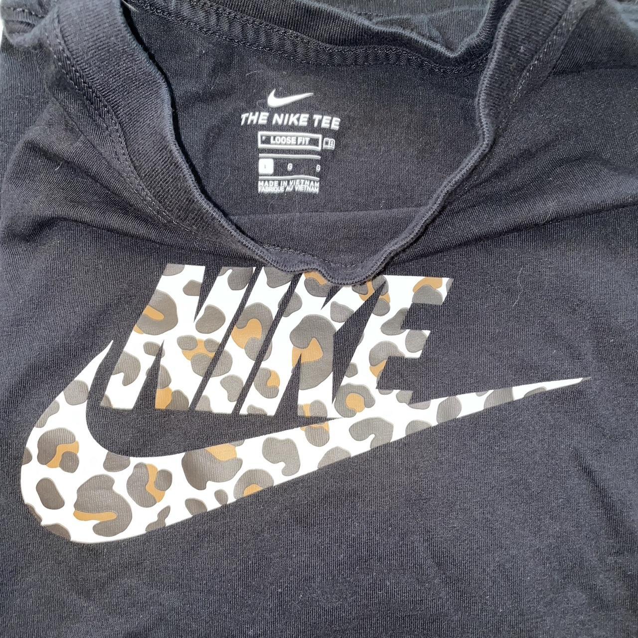 nike t shirt with leopard print