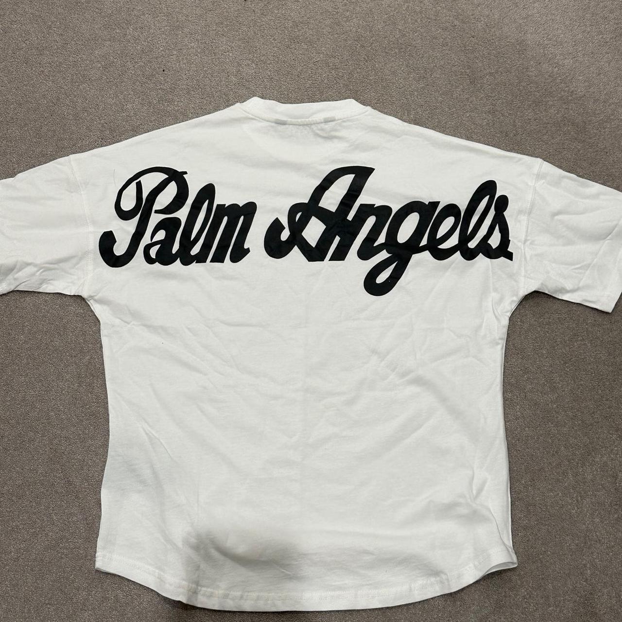 item listed by champagnezee