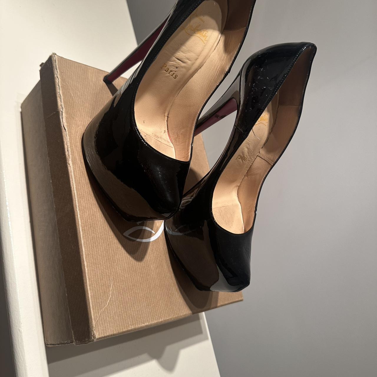 daffodile heels