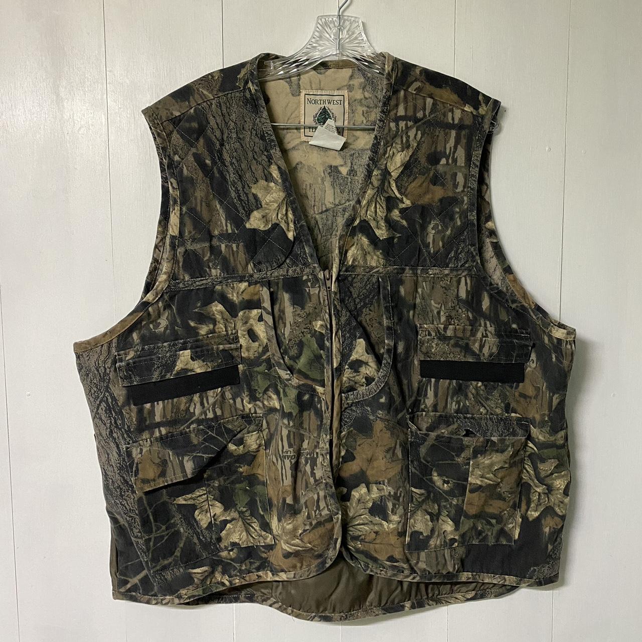 90's Northwest Territory Camo Hunting Vest Size... - Depop