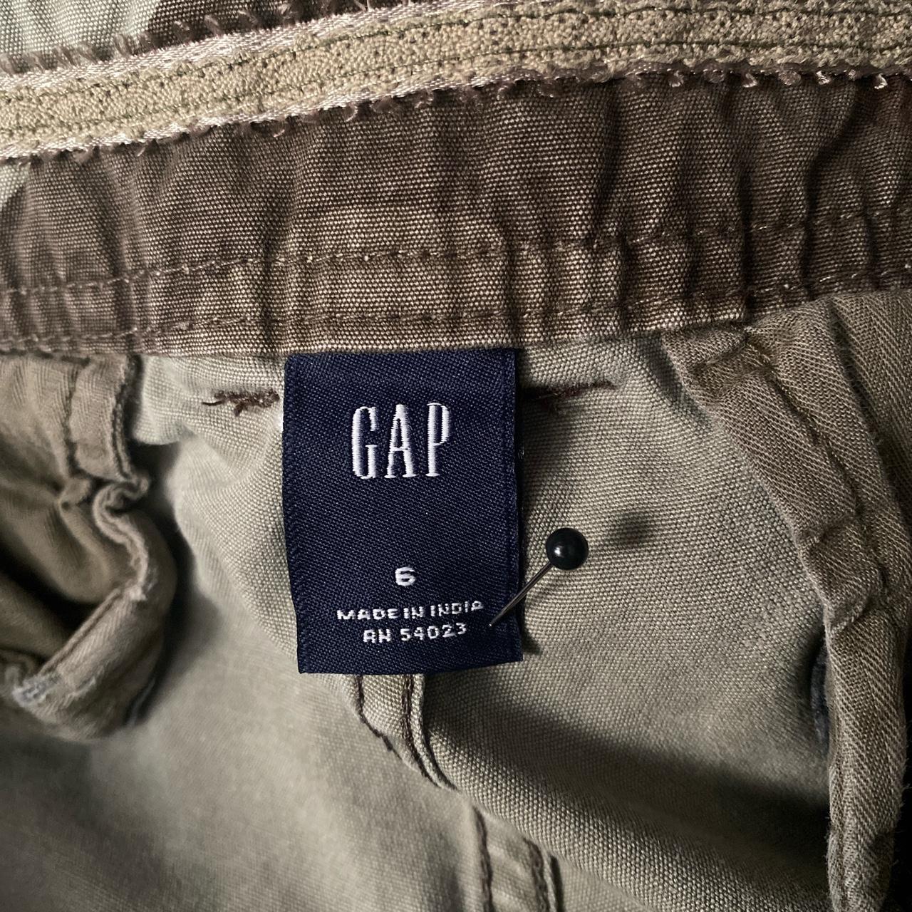 Buy gap trousers men in India @ Limeroad