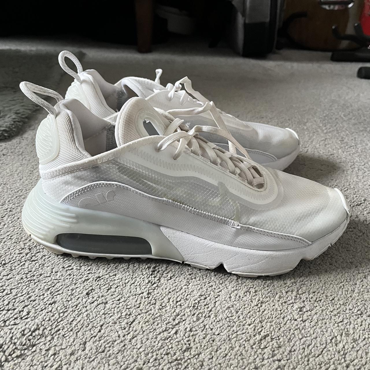 開店記念セール！ Hardly trainers white 2090 Max Air Nike worn Depop | Size テント・タープ