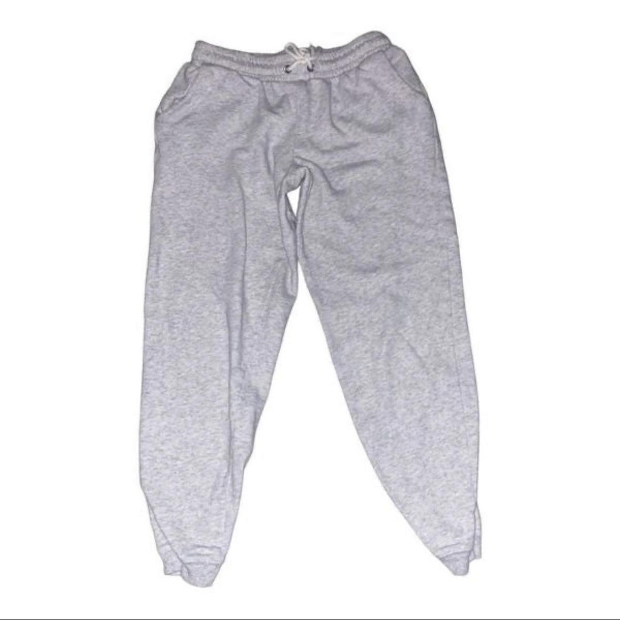 Old navy jogger sweatpants size xs but fit more like - Depop