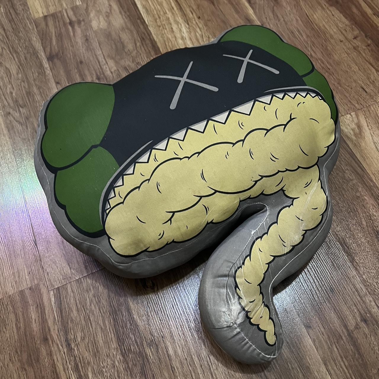 KAWS OriginalFake カウズ オリジナルフェイク クッション 青 KAWS