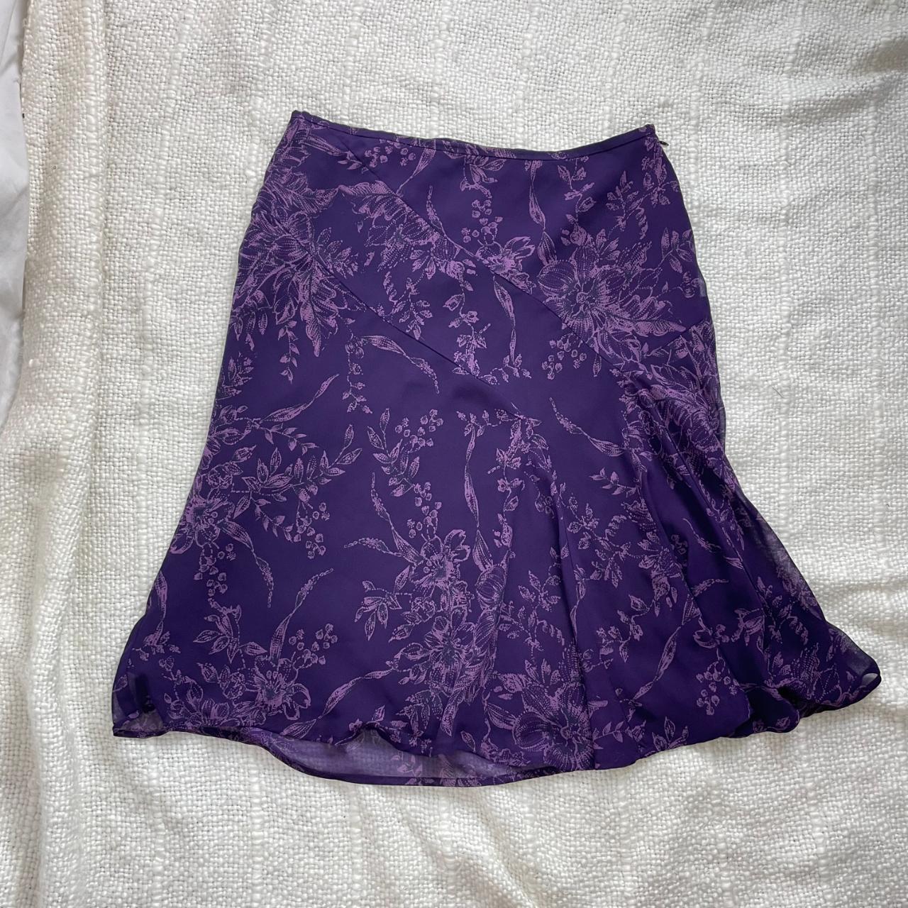 Love this plum floral midi skirt. Fully lined with a... - Depop