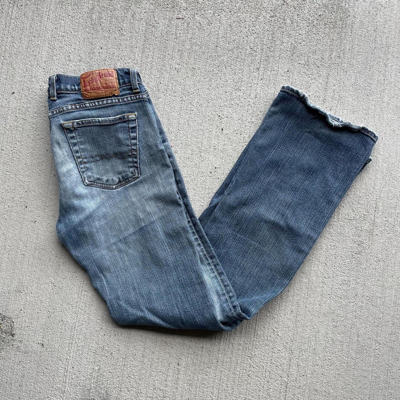 item listed by edgevintage_
