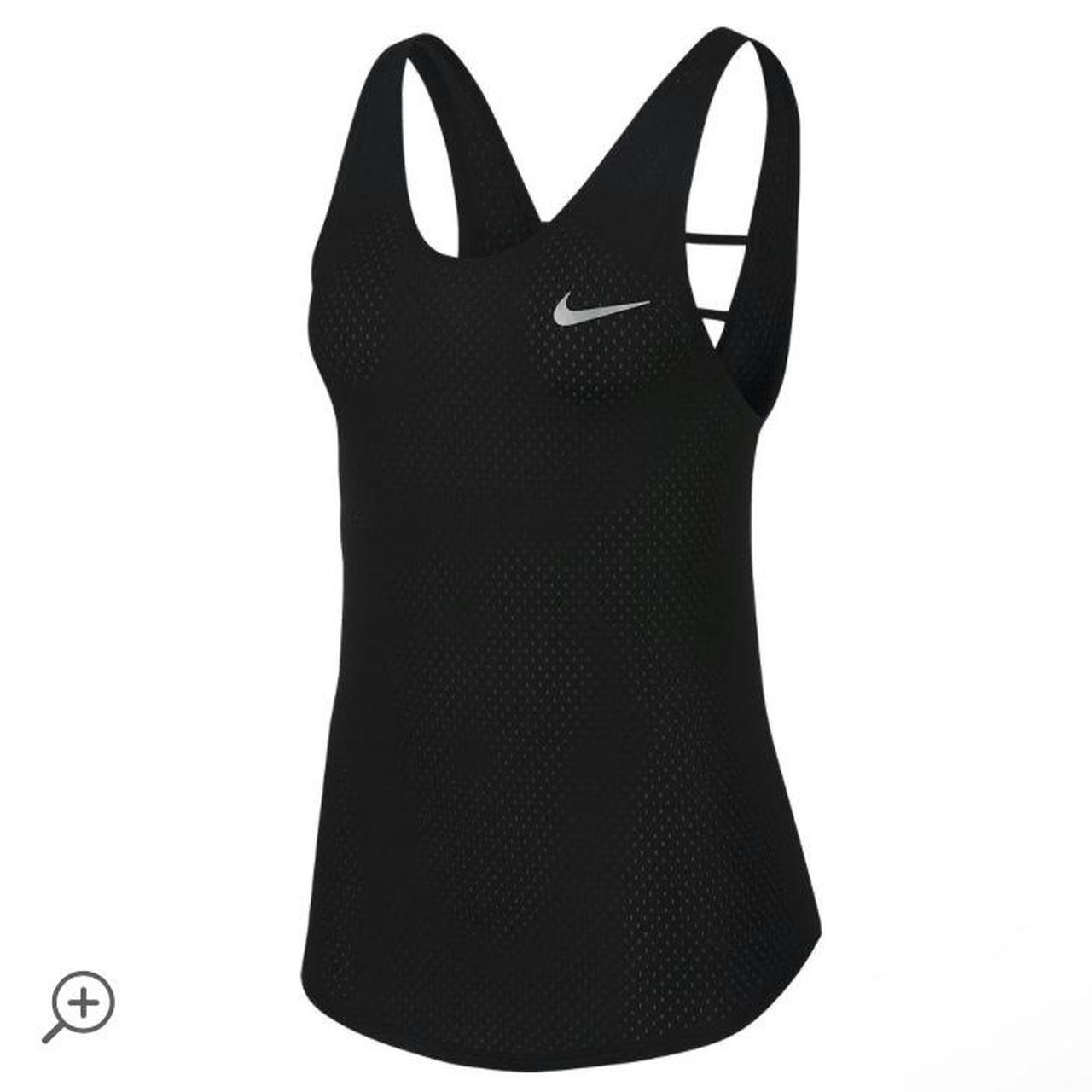 Nike Women's Vest Depop