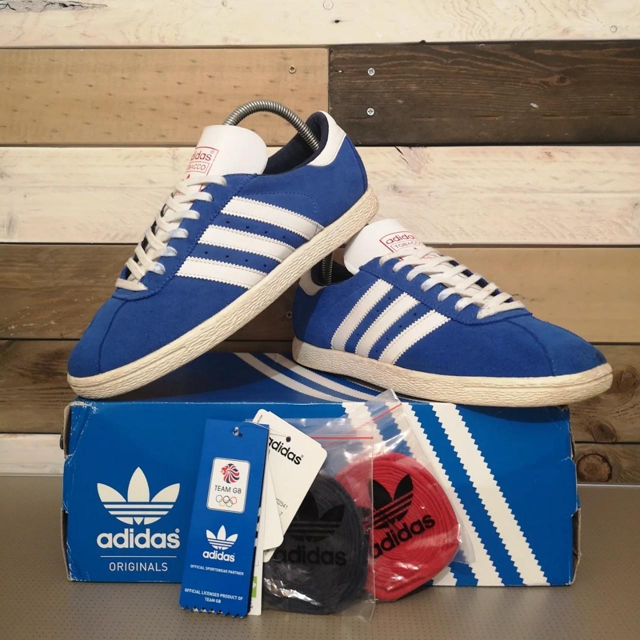 Adidas Originals Men's White and Blue Trainers | Depop