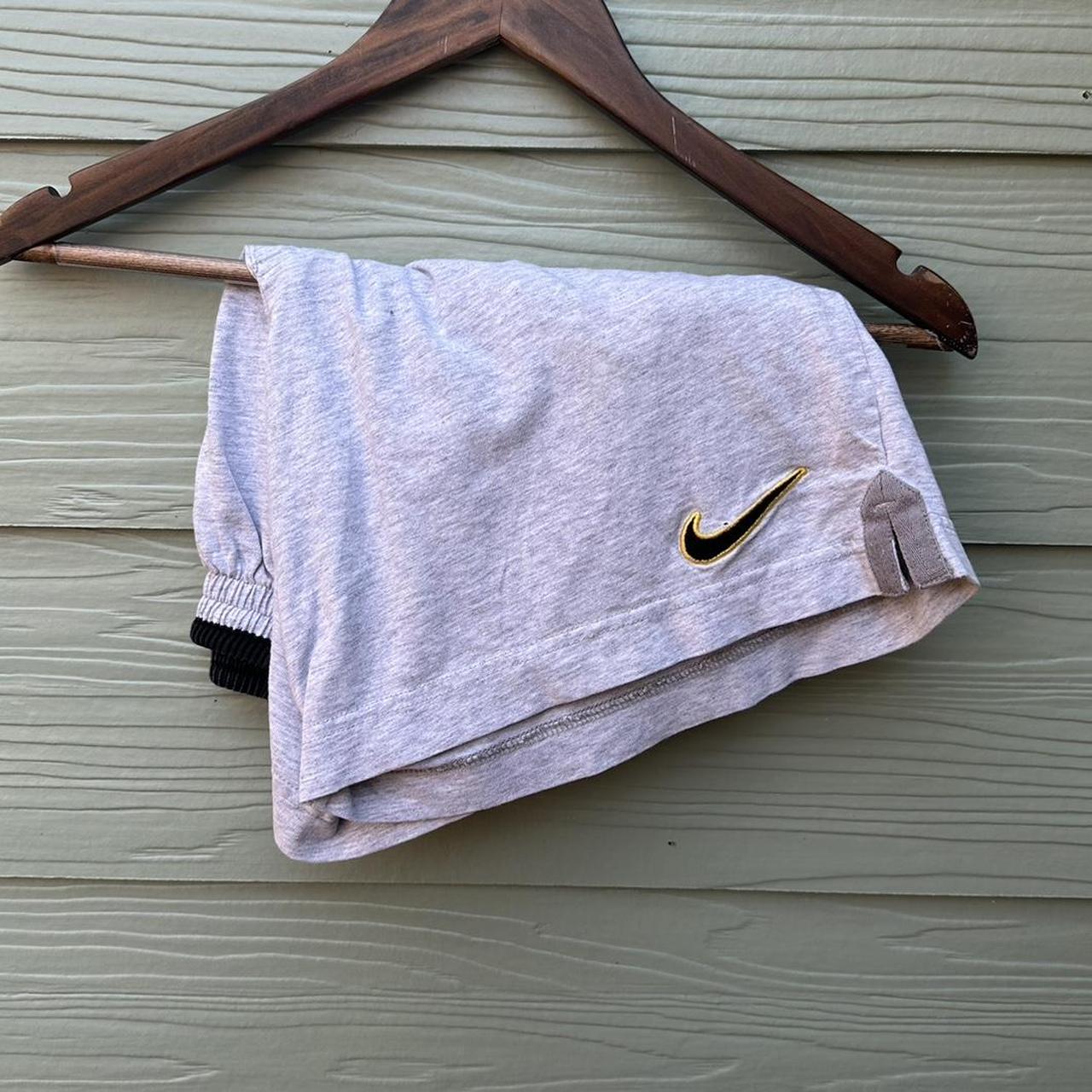 Vintage Nike Cotton Shorts Men’s M - Depop