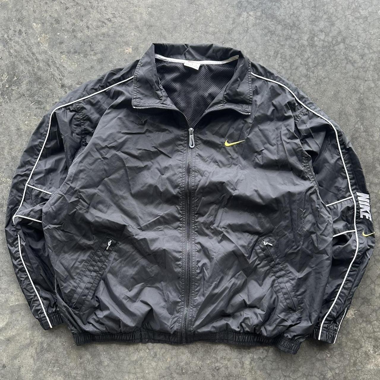 item listed by coojiprada