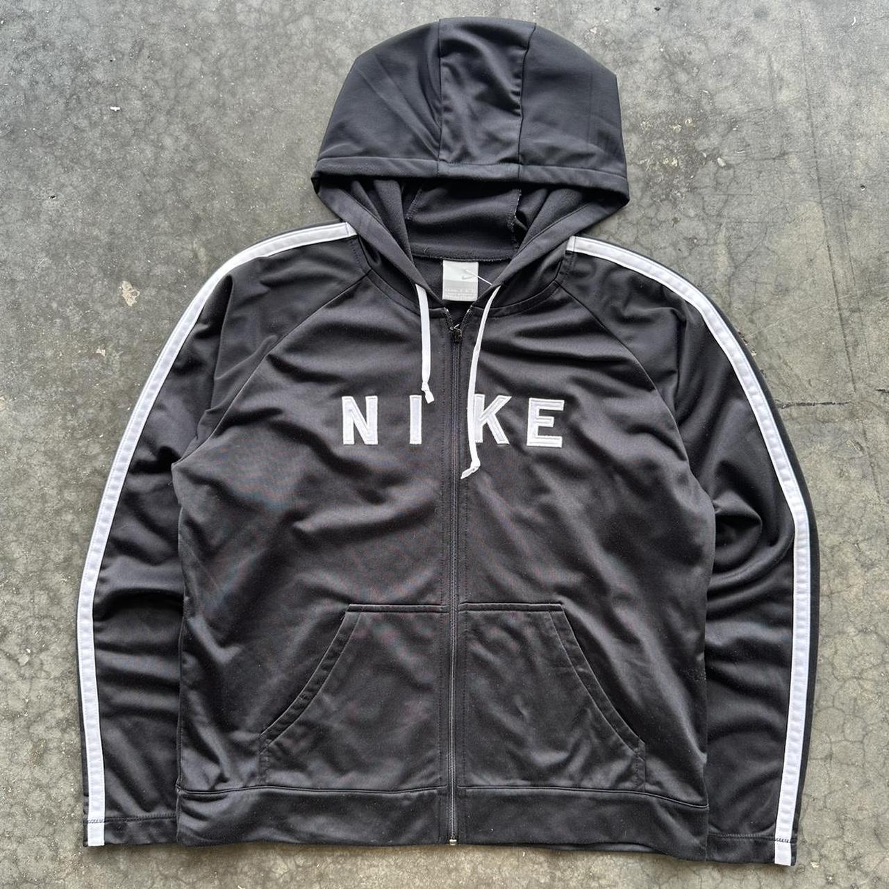 item listed by coojiprada