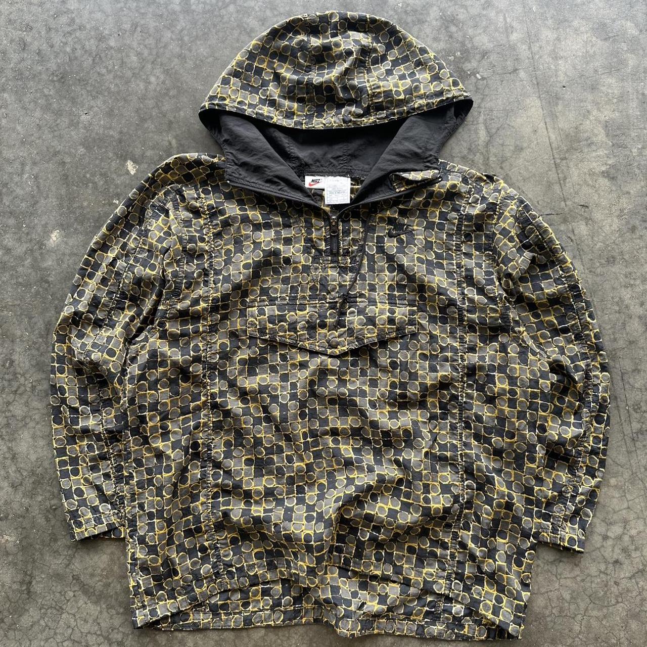 item listed by coojiprada