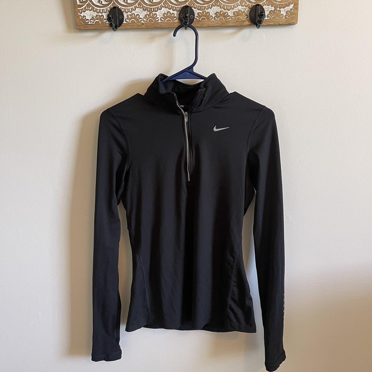 Nike Women's Black Jacket | Depop