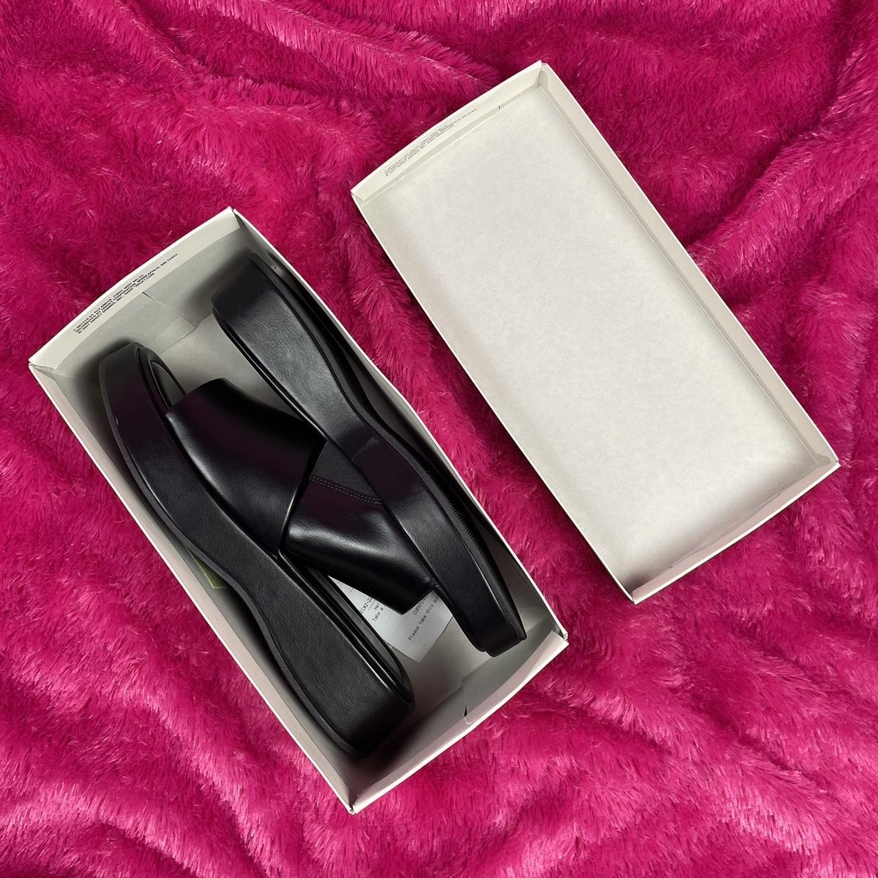 A New Day Women's Black Sandals (2)