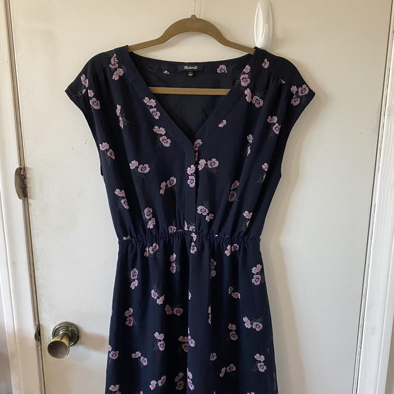 Navy blue madewell dress with light purple flowers.... - Depop