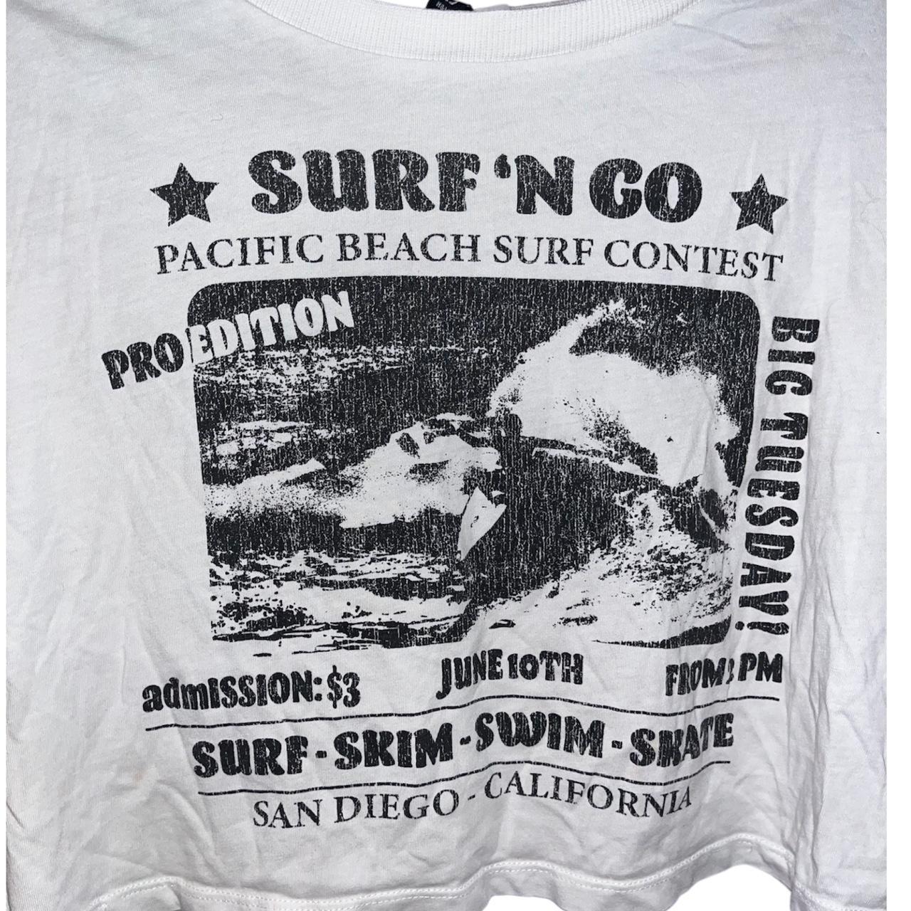 h&m graphic tee, brand: divided cropped