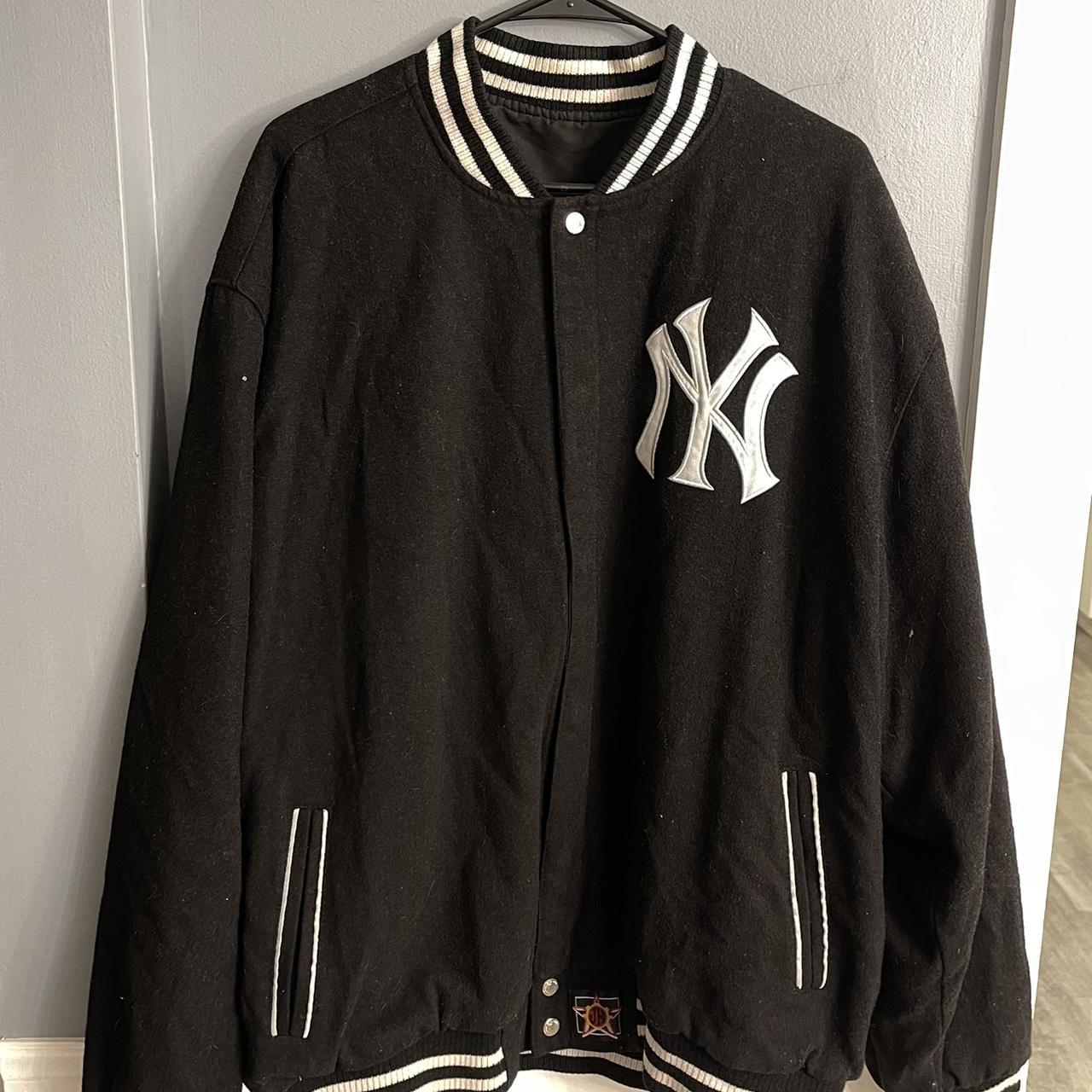 Men's Black and White Jacket | Depop