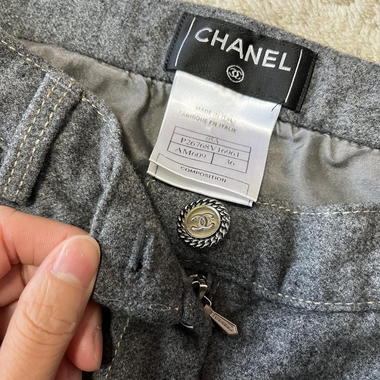 Chanel Grey Wool Pants Beautiful silk lining inside - Depop