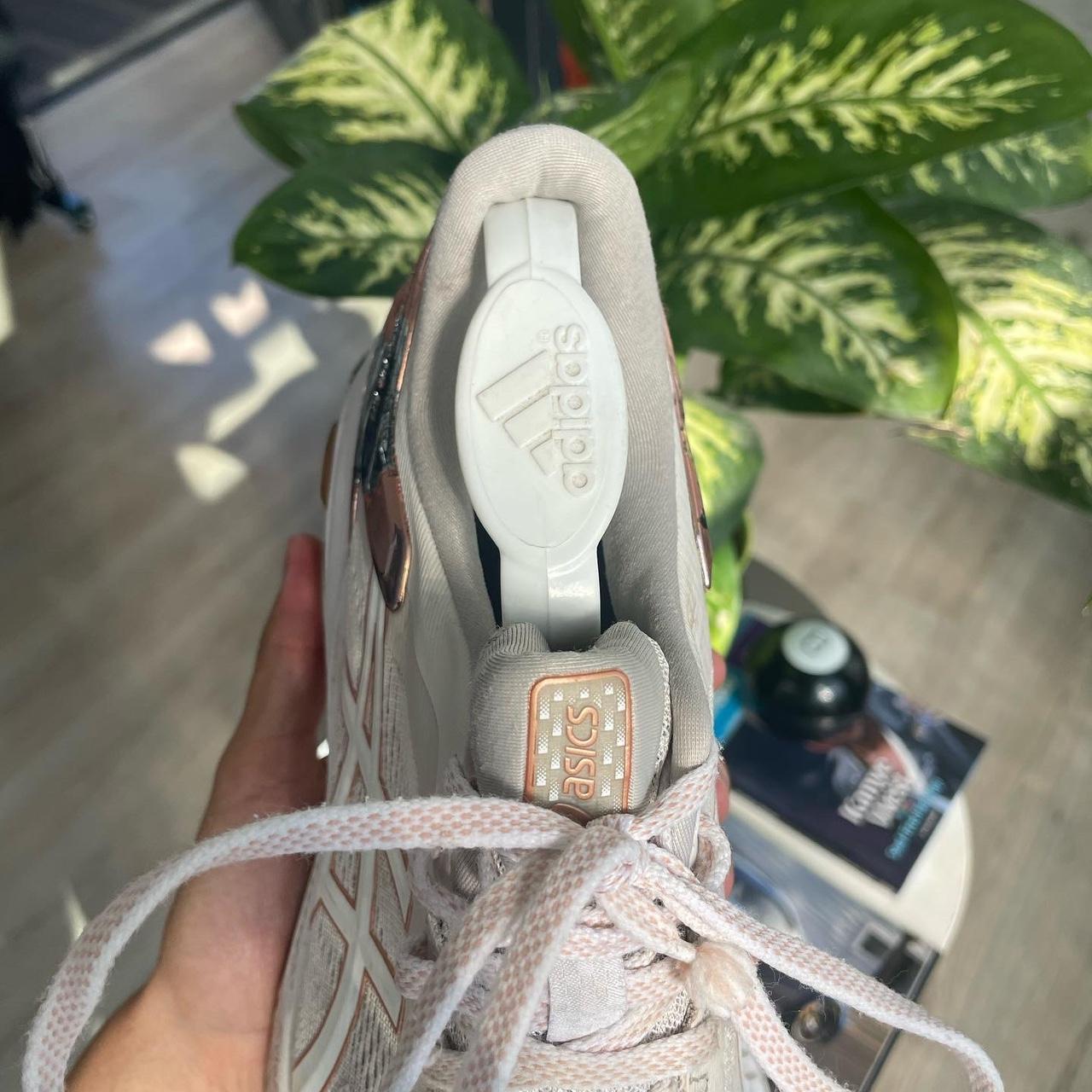 buy asics gel kayano 26