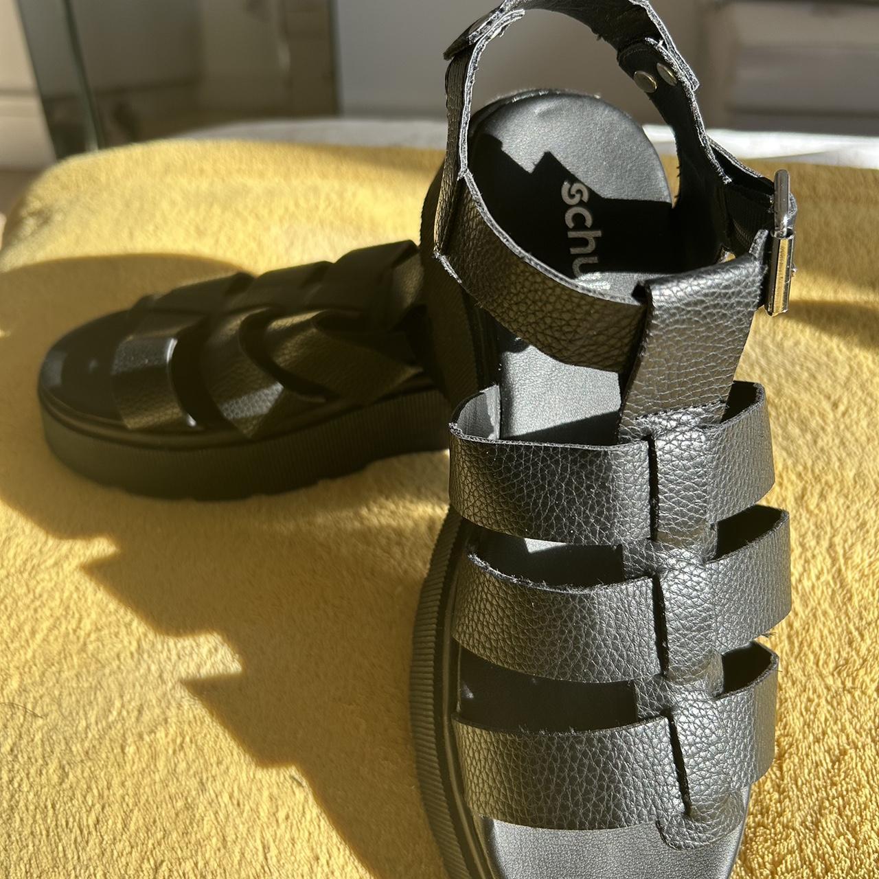 schuh dr marten sandals