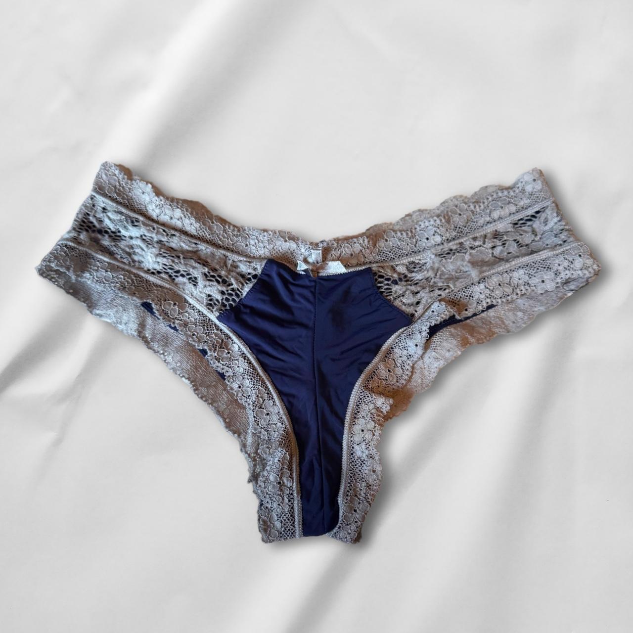 item listed by izzyjustice