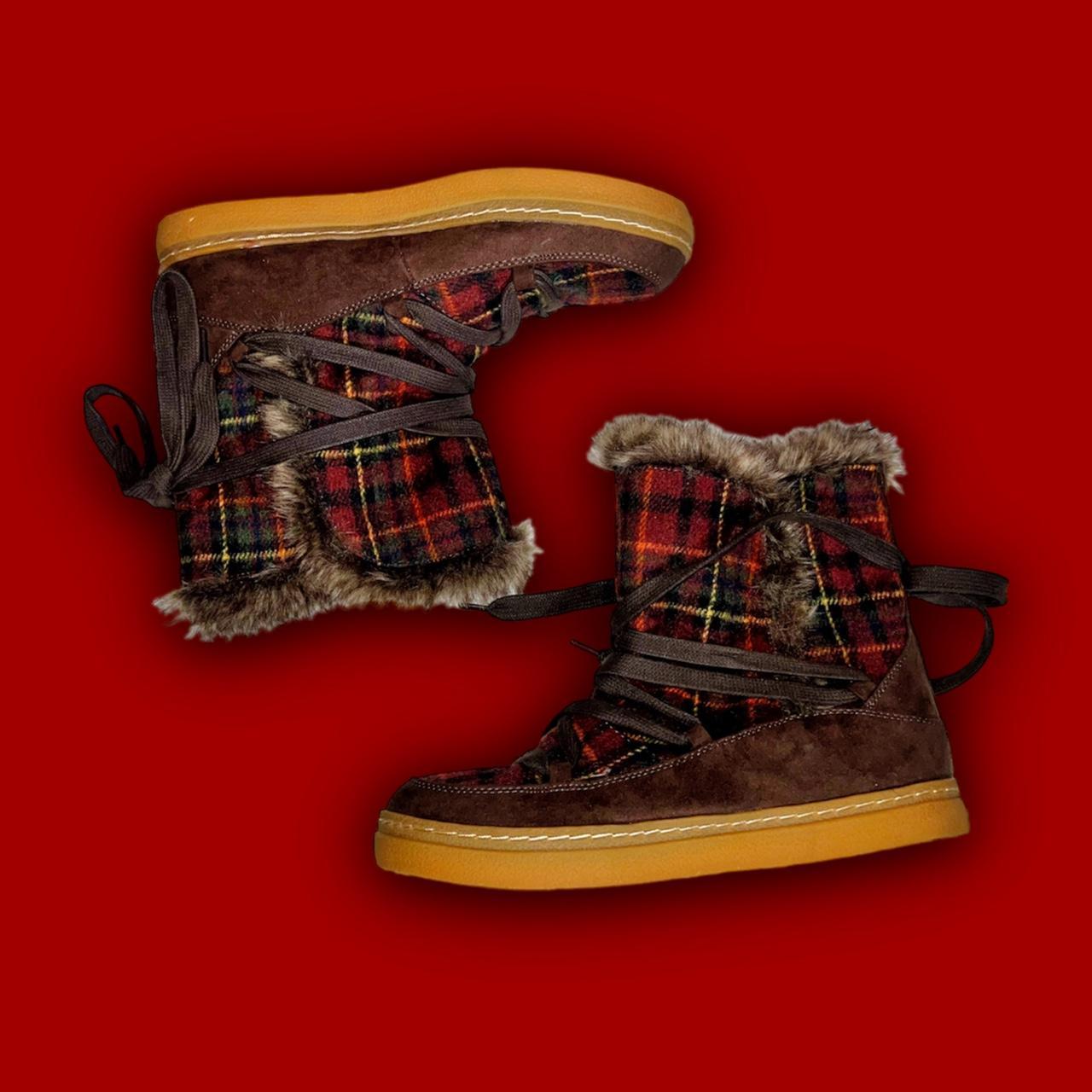 Y2K PLAID FUR BOOTS Stunning boho fairy grunge... Depop