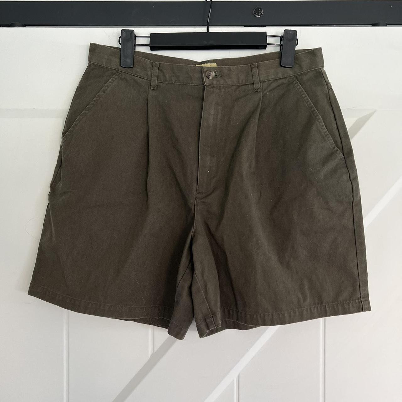 Women's Khaki and Green Shorts | Depop