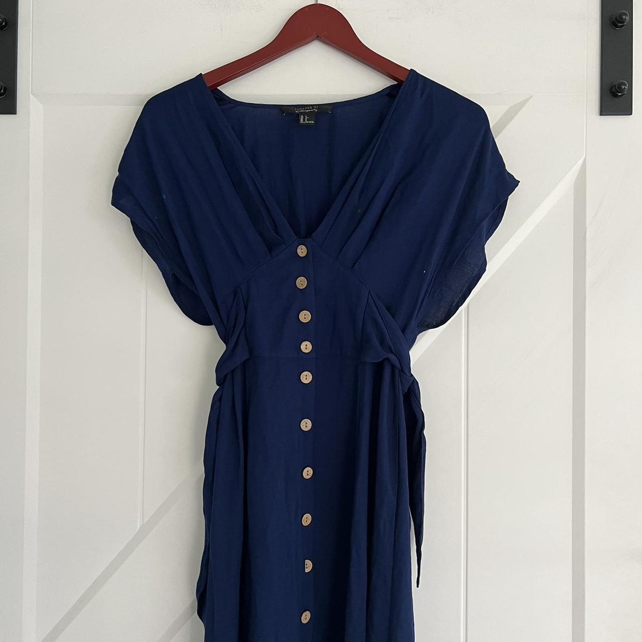 Vintage forever 21 midi dress Color: navy blue Size:... - Depop