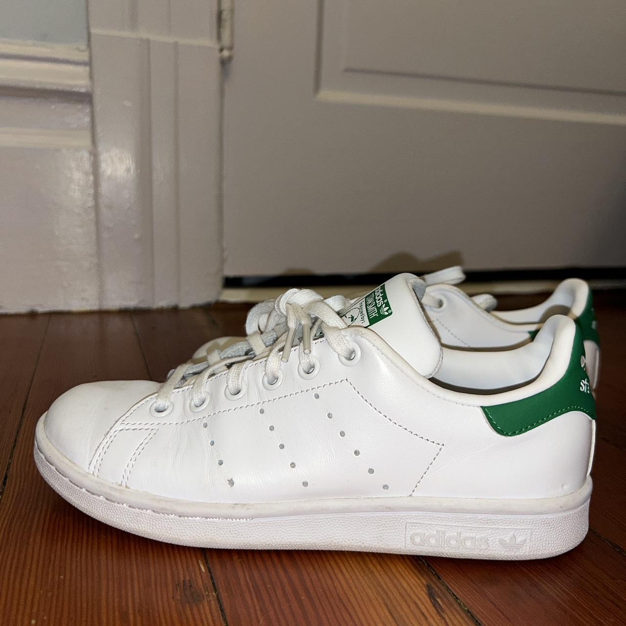 Adidas stan outlet smith light green