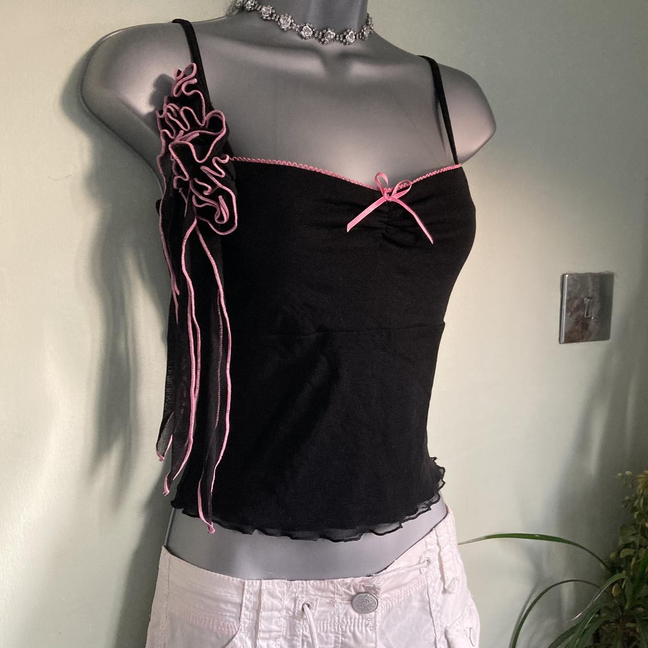item listed by throwback_threadz