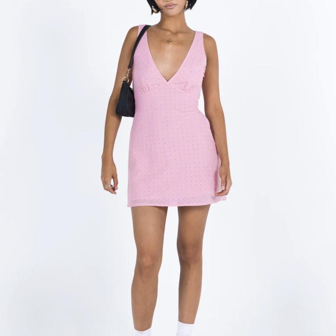 PRINCESS POLLY PINK SUMMER DRESS Supers dainty and... Depop