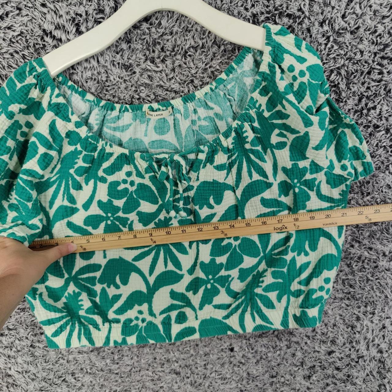 Preloved Women's Crop top - Green/White - XL – Ma… - image 4