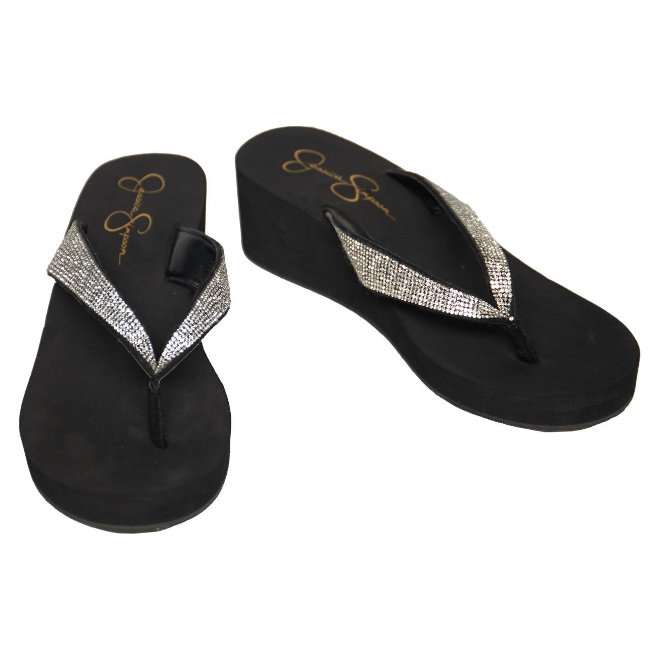 Jessica simpson flip flops online