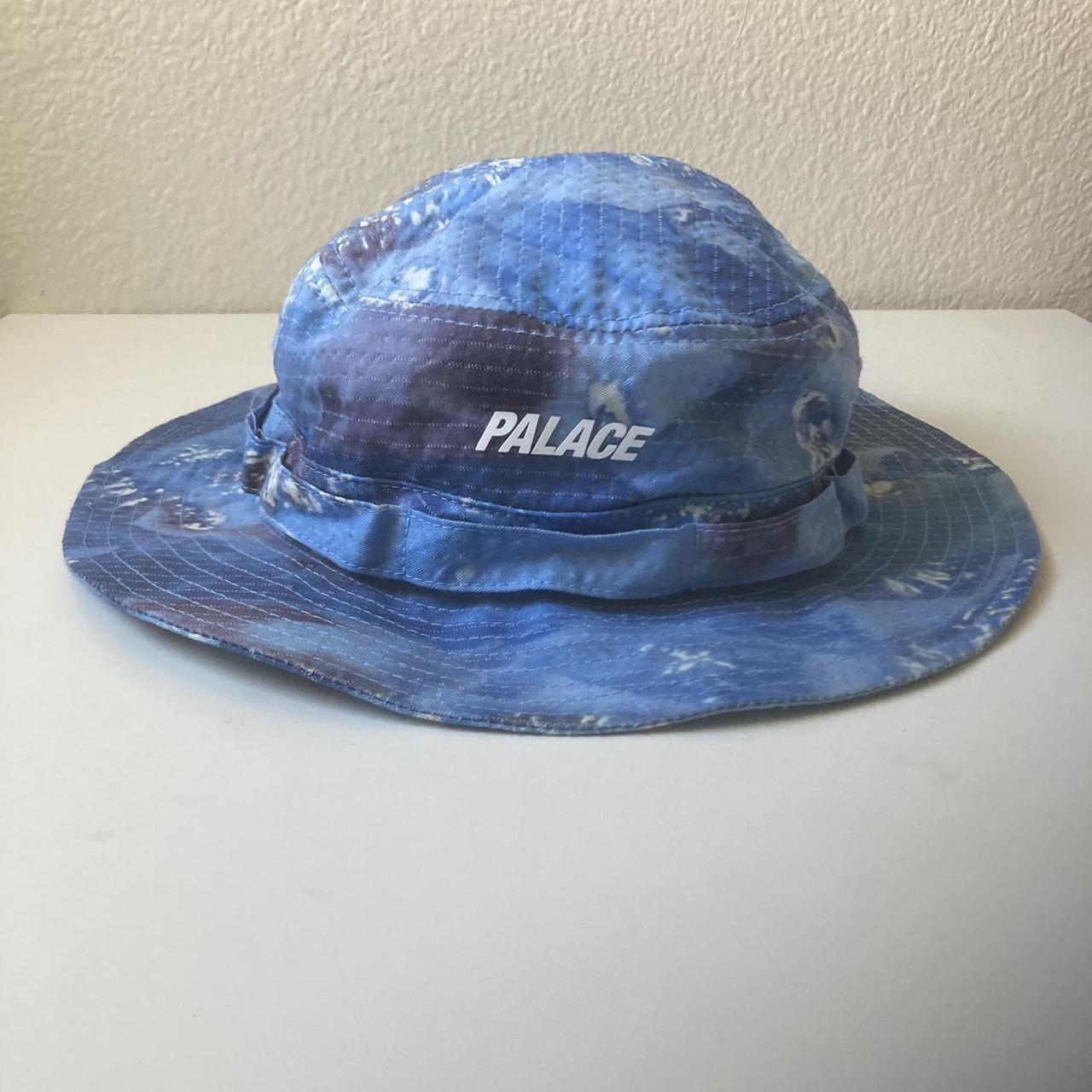 Palace beanie-hat - Depop