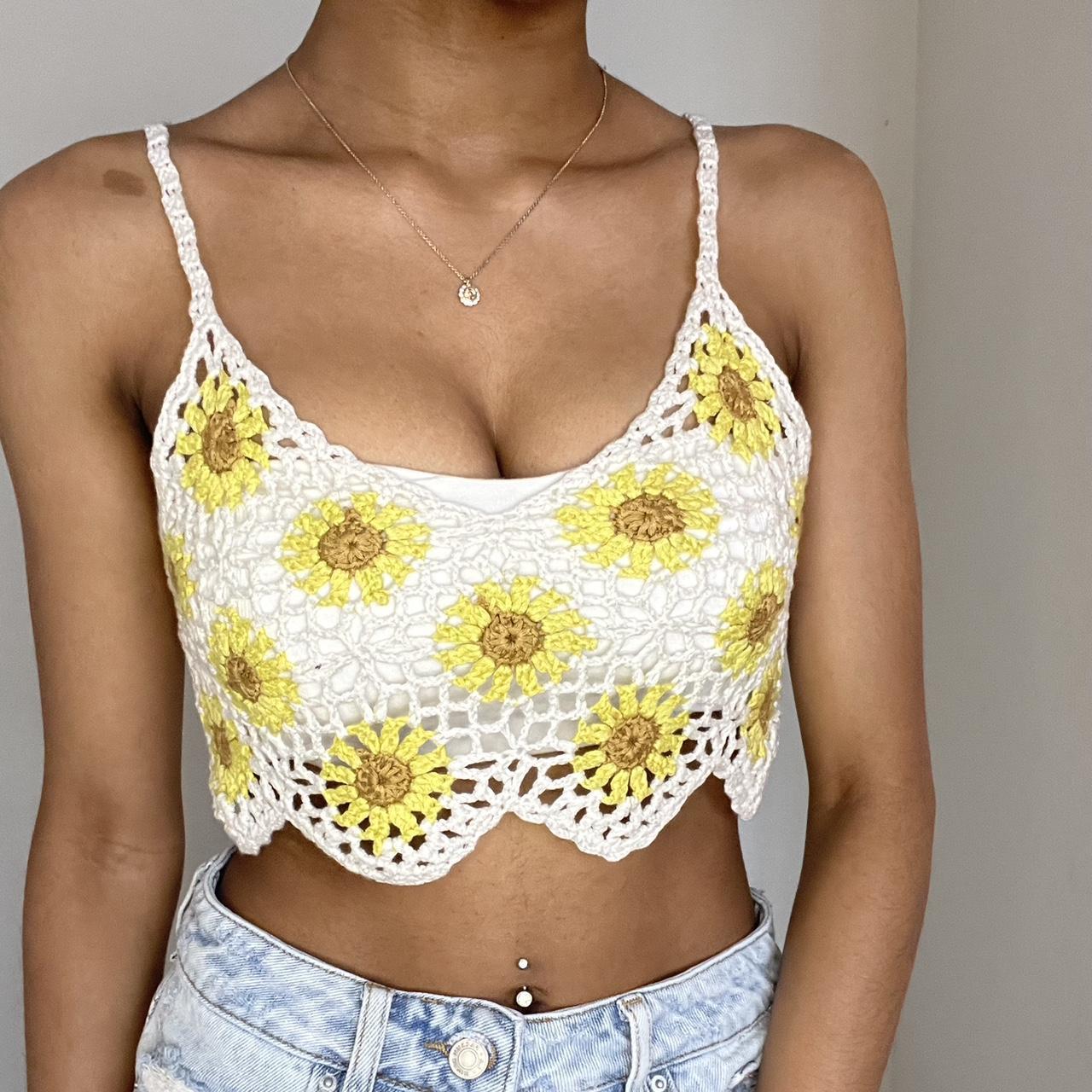 Sunflower crop top forever 21 deals