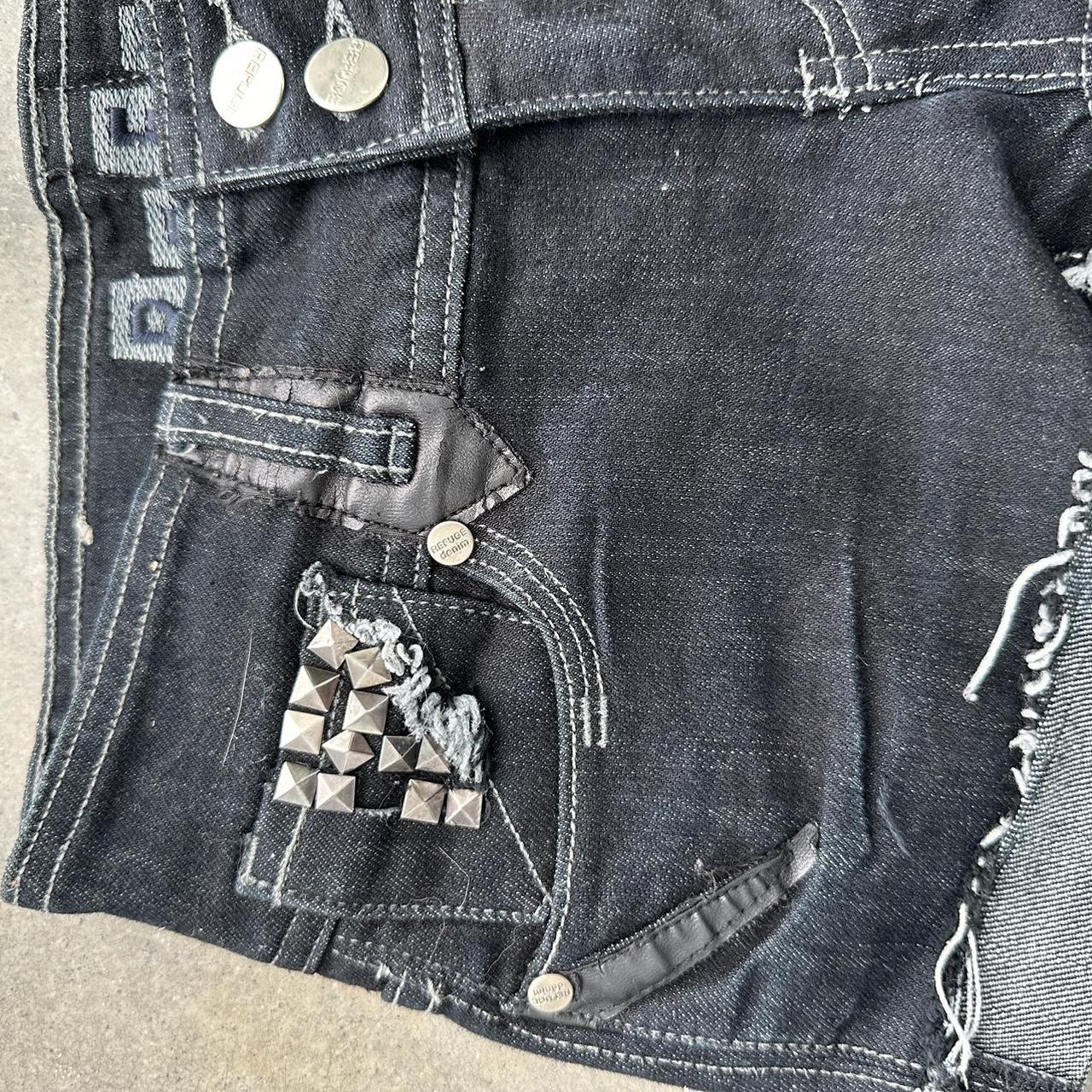 Y2K Mini Mini short ☆Black denim ☆ Low waisted... - Depop